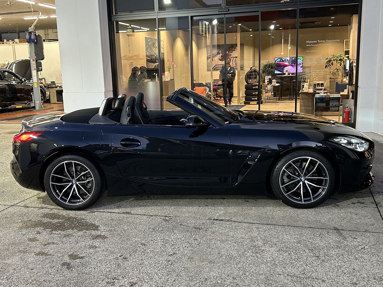 G29 z4 sDrive20i RHD