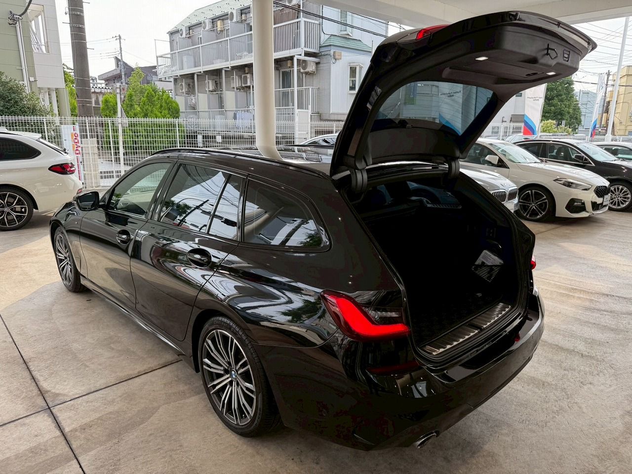 G21 318i Touring