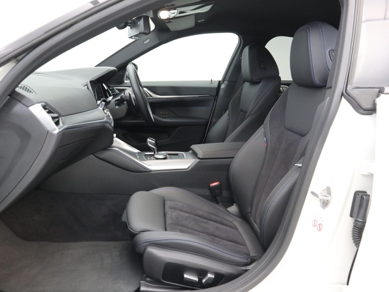 G26 420d xDrive Gran Coupe RHD