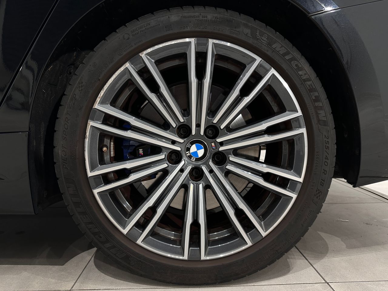 G21 330i Touring RHD