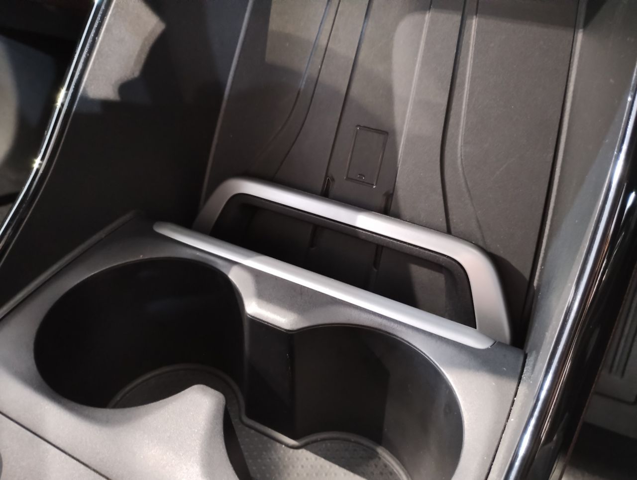 U06 218d Active Tourer B47 2.0d