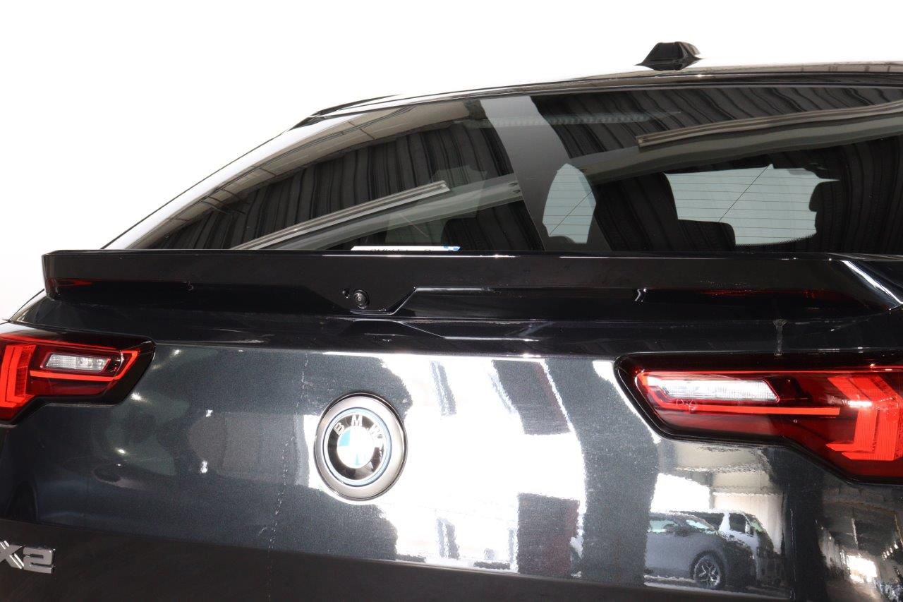 iX2 xDrive30 MSP