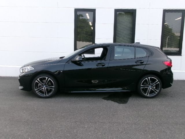 F40 118d Sports Hatch 5-door B47 2.0d