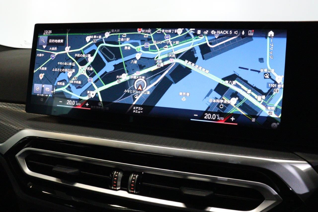 320d xDrive Berline RHD