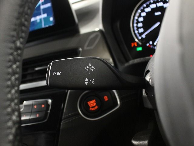 X1 sDrive18i RHD
