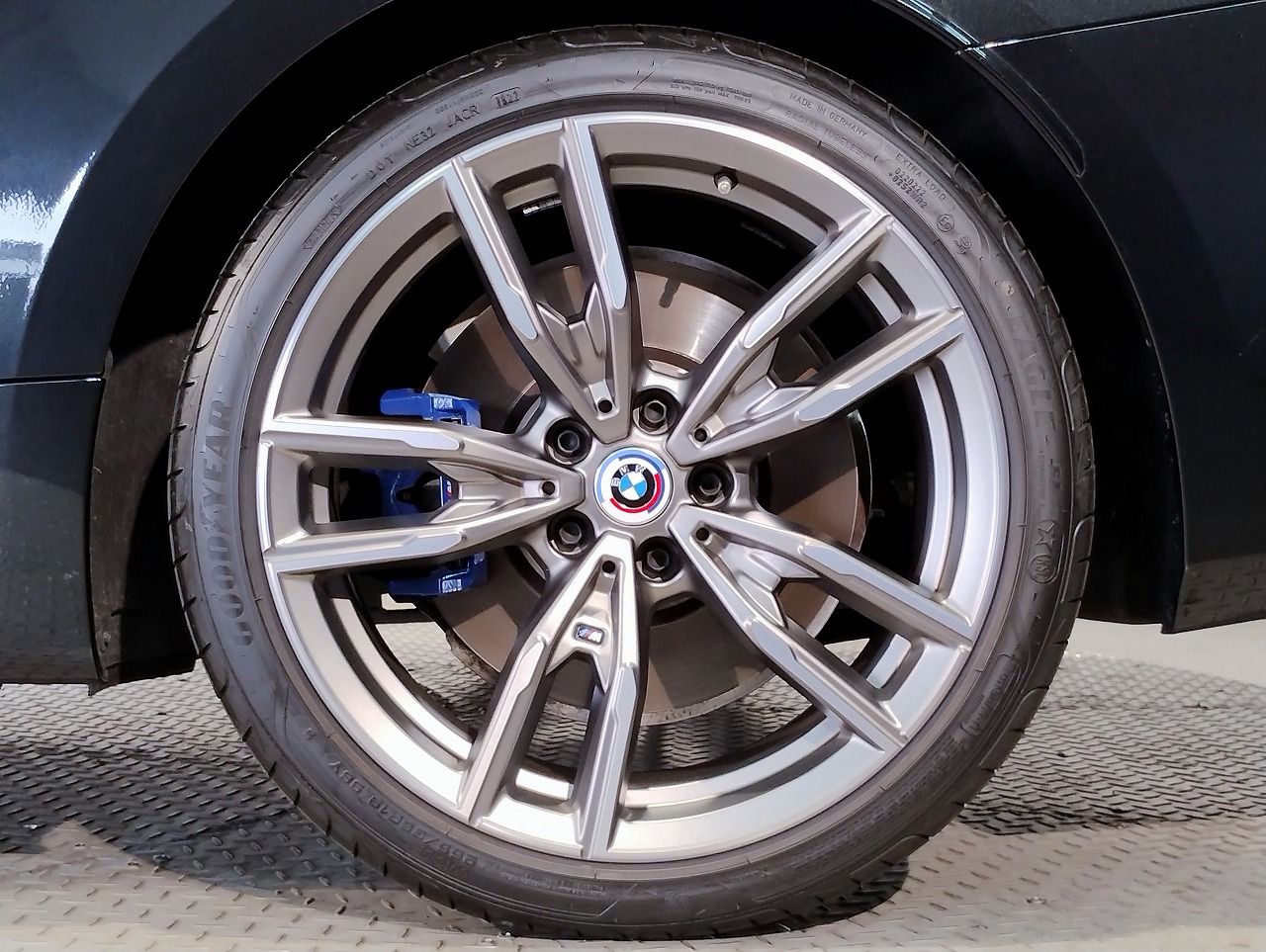 G23 M440i xDrive Convertible RHD