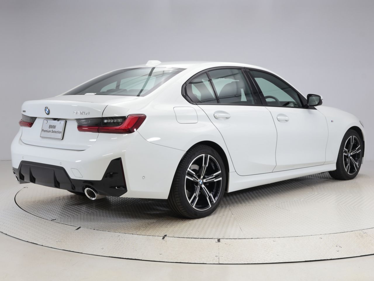 320d xDrive Berline RHD