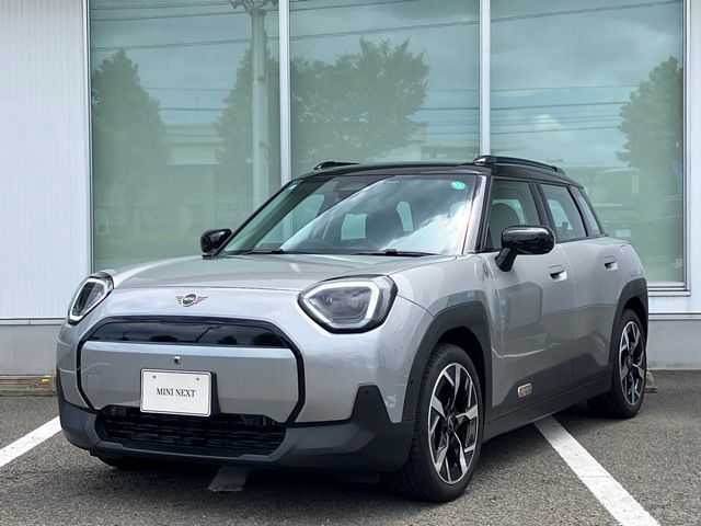 THE NEW ALL-ELECTRIC MINI ACEMAN E