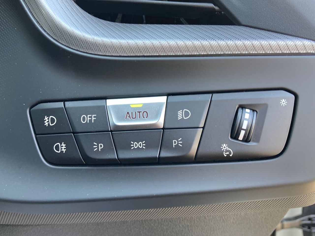 F40 118d Sports Hatch 5-door B47 2.0d
