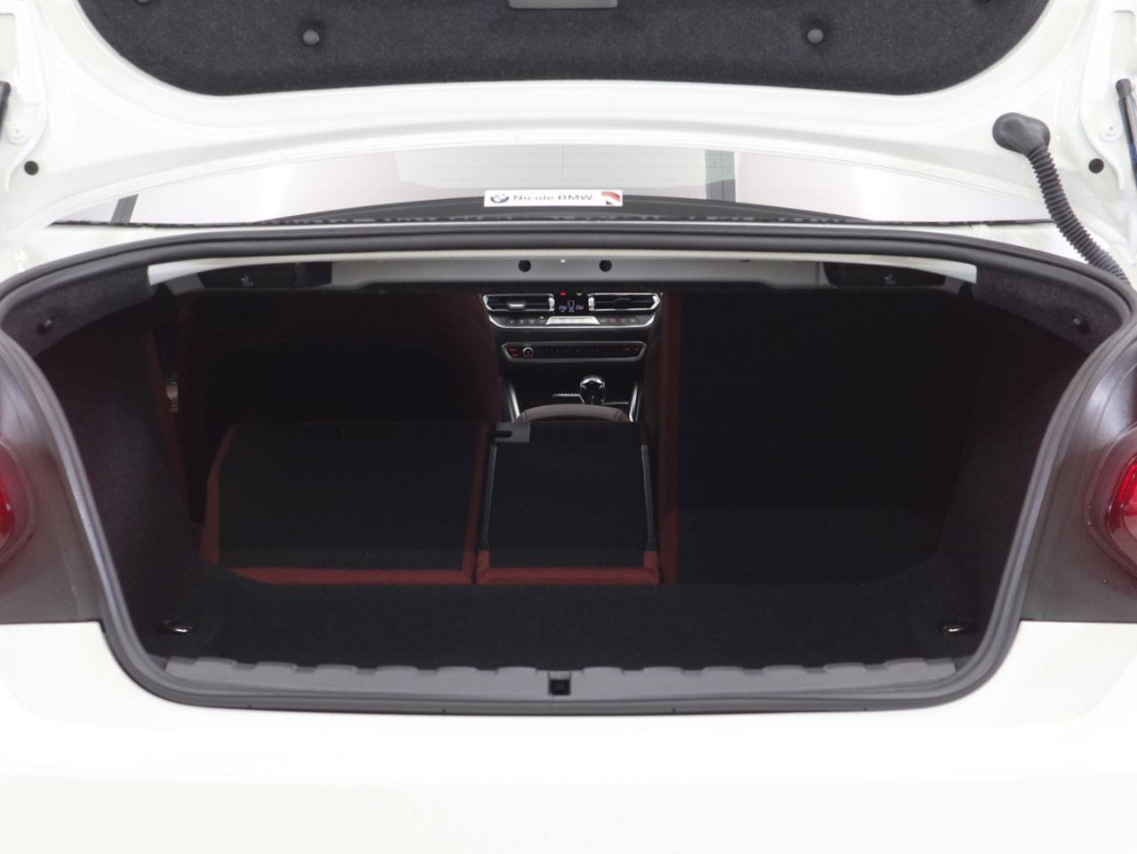 G42 220i Coupe
