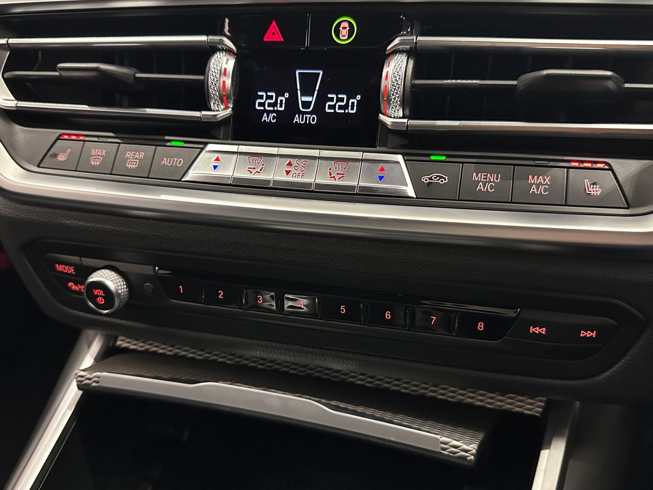 G20 320i Saloon RHD TU