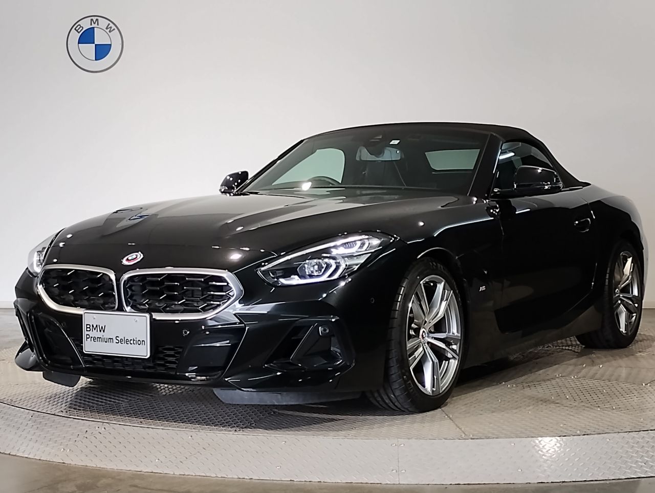 G29 z4 sDrive20i RHD