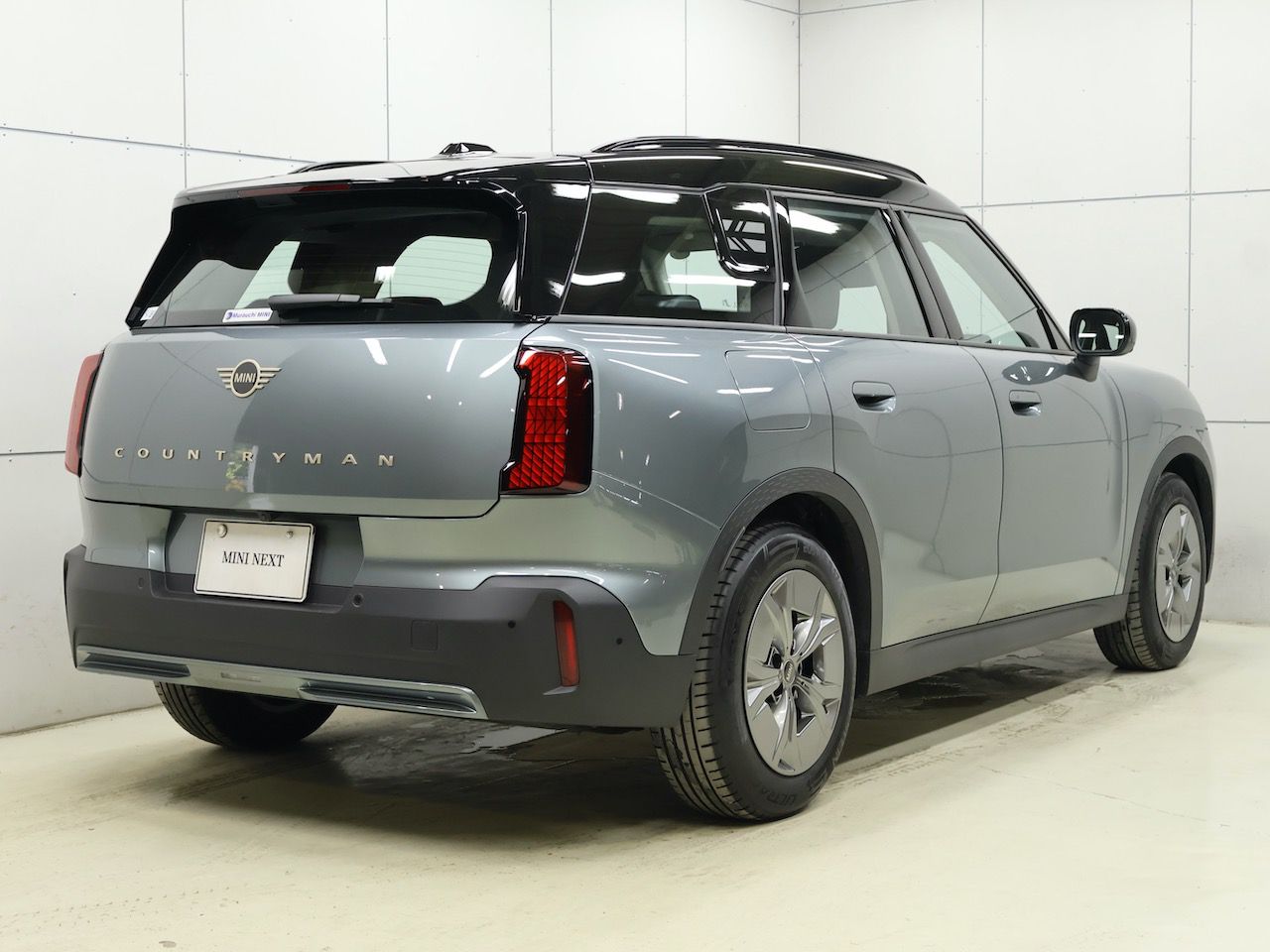 U25 MINI Countryman E