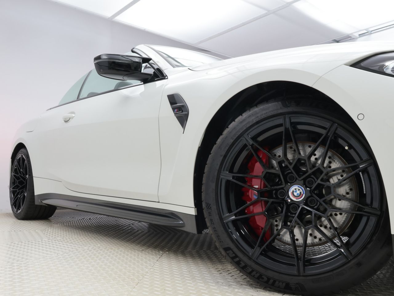 G83 M4 Competition M xDrive Competition RHD