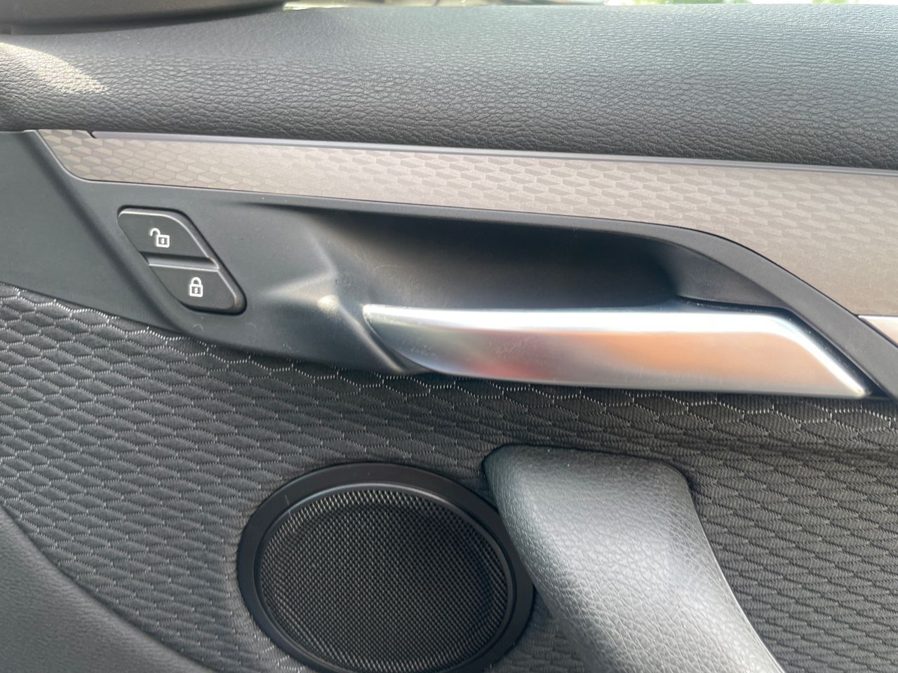 F39 X2 sDrive18i B38 1.5i SAC