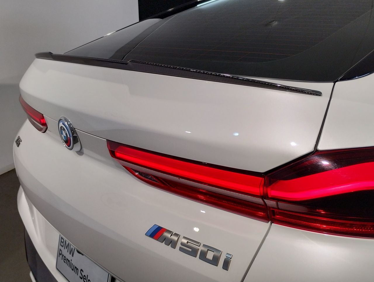 X* M50i RHD