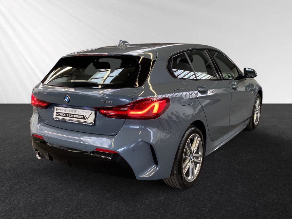 BMW 118