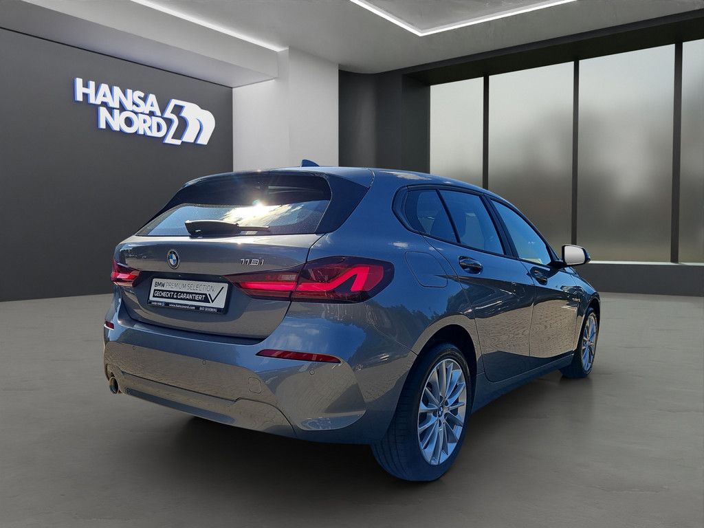 BMW 118
