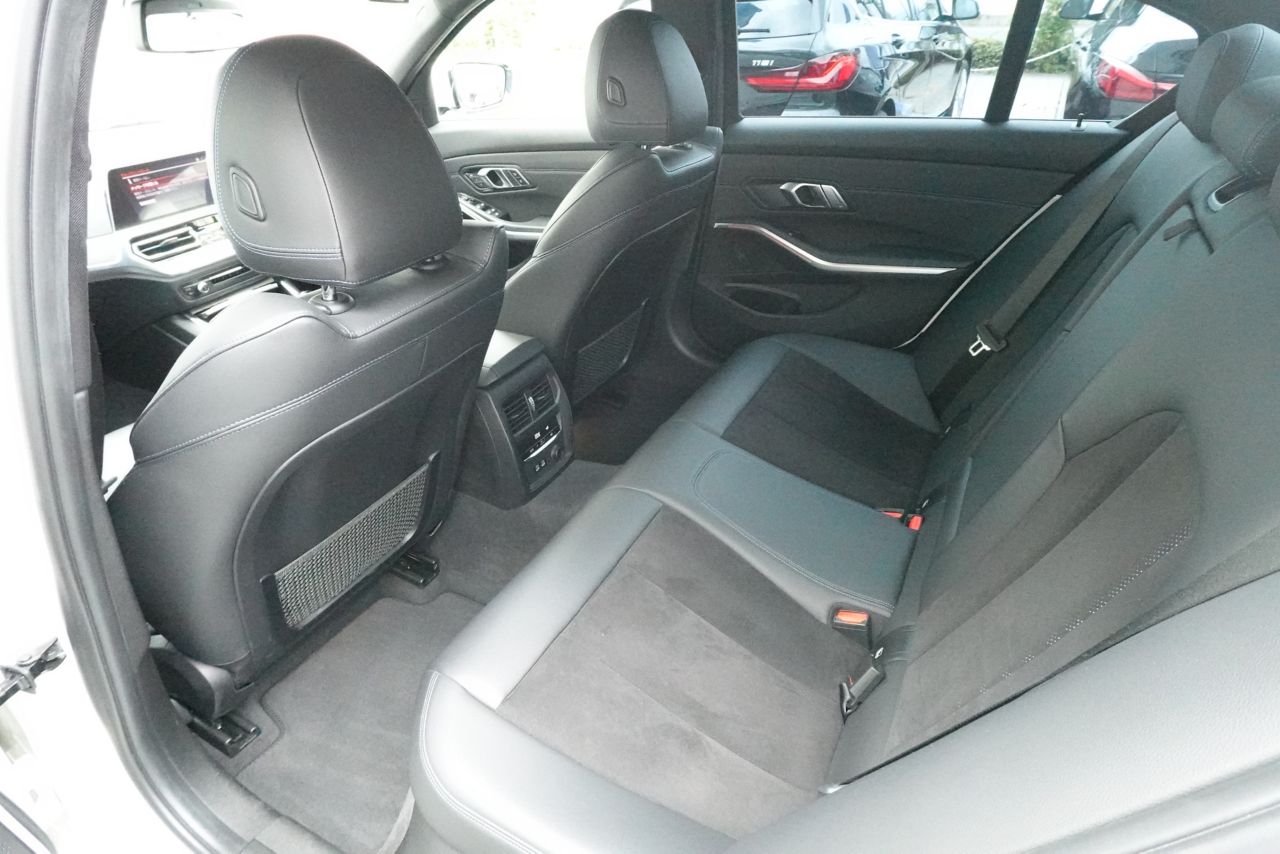 G20 320i Saloon RHD TU