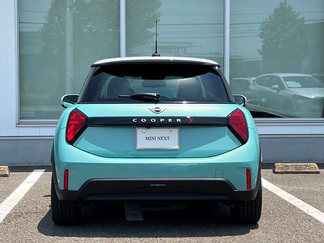 F66 MINI Cooper S 3Dr