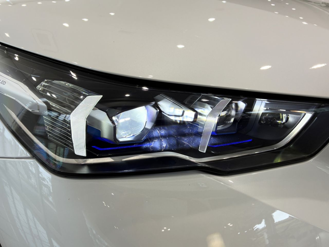 BMW i5 eDrive40 M Sport RHD