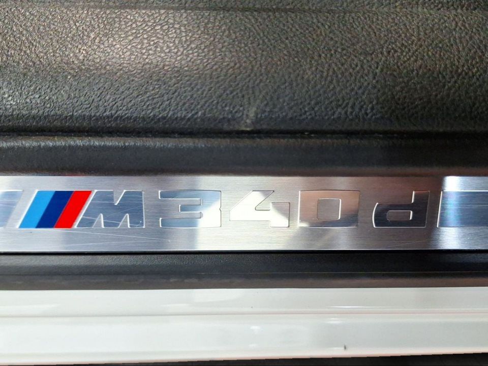 M340d xDrive Limousine