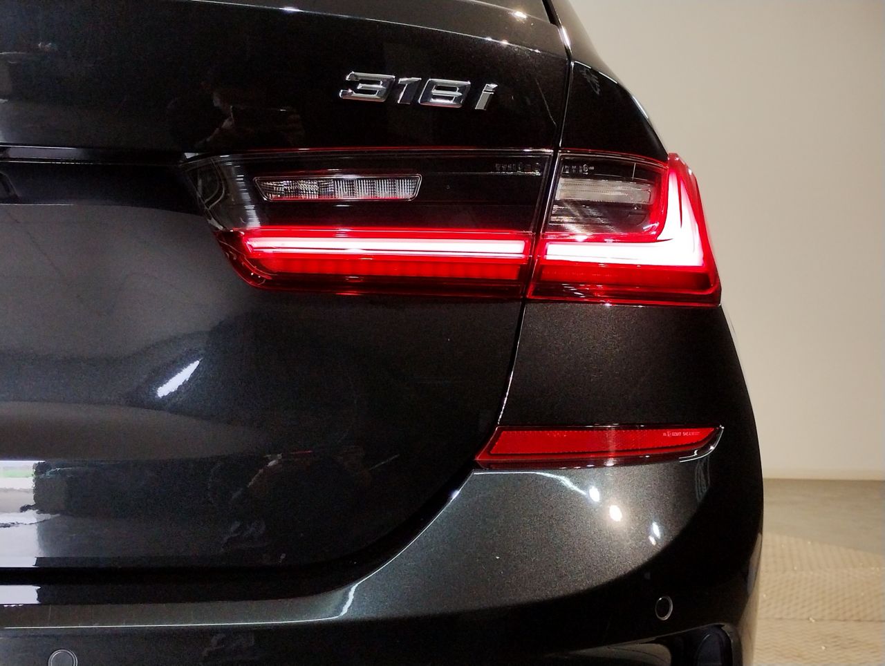 G21 318i Touring