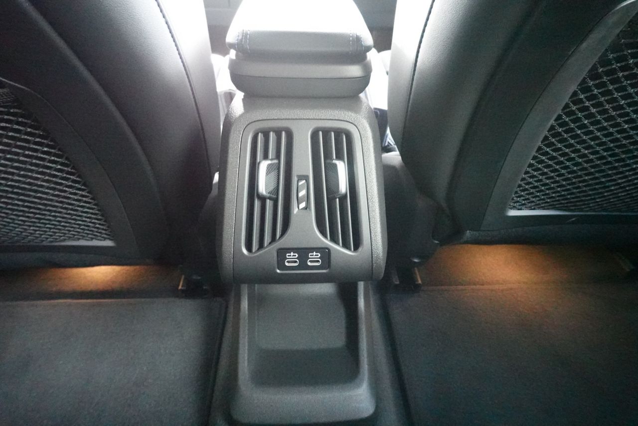 iX2 xDrive30 MSP