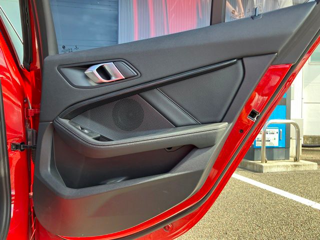 F40 118d Sports Hatch 5-door B47 2.0d