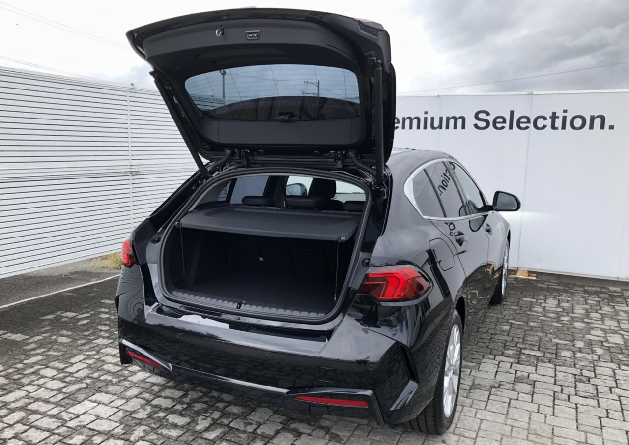 120 Sport Sports Hatch