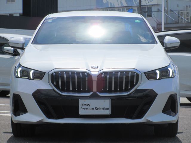 520i Sedan RHD