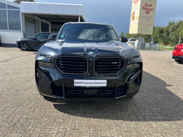 BMW XM