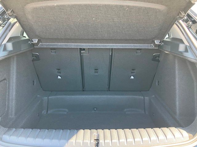 F40 118d Sports Hatch 5-door B47 2.0d