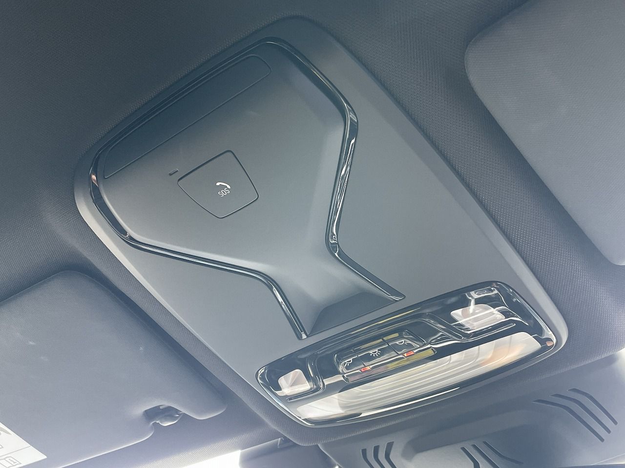 G20 320d xDrive RHD Saloon