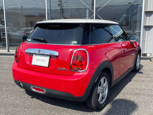 F56 COOPER D (AT)