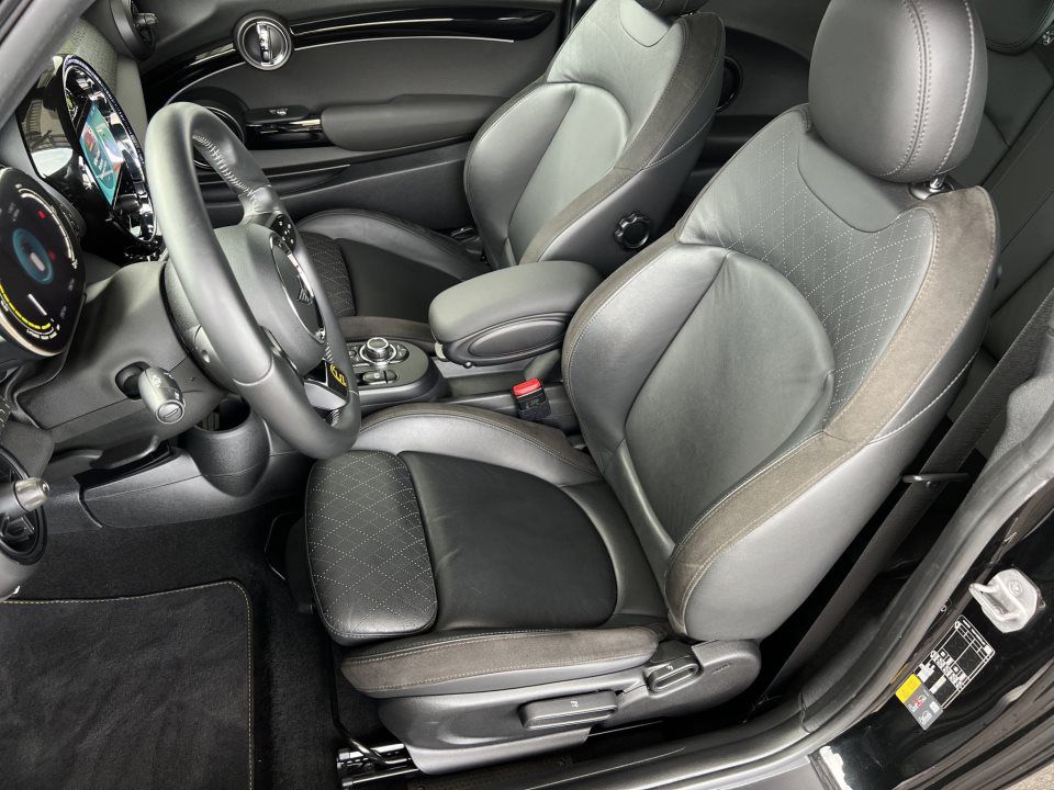 MINI Cooper SE