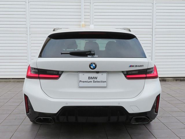 G21 M340i xDrive Touring LCI RHD