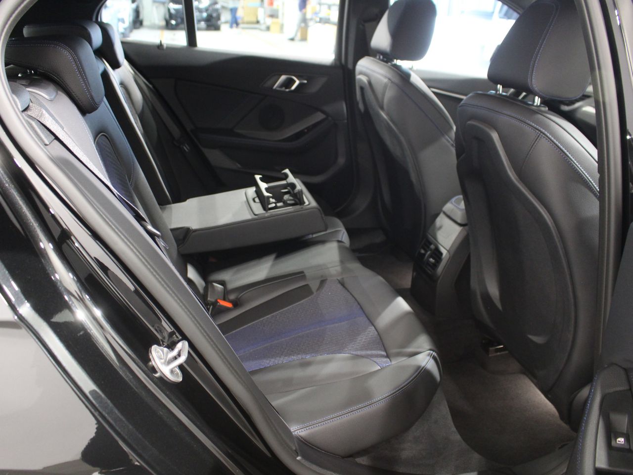 F40 118d Sports Hatch 5-door B47 2.0d