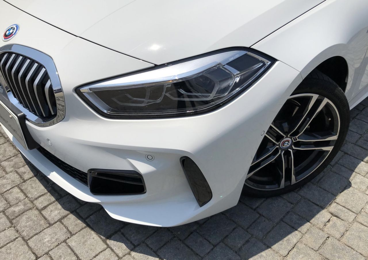 F40 118d Sports Hatch 5-door B47 2.0d