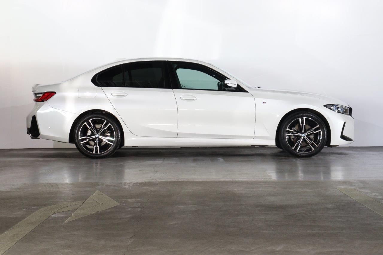 320d xDrive Berline RHD