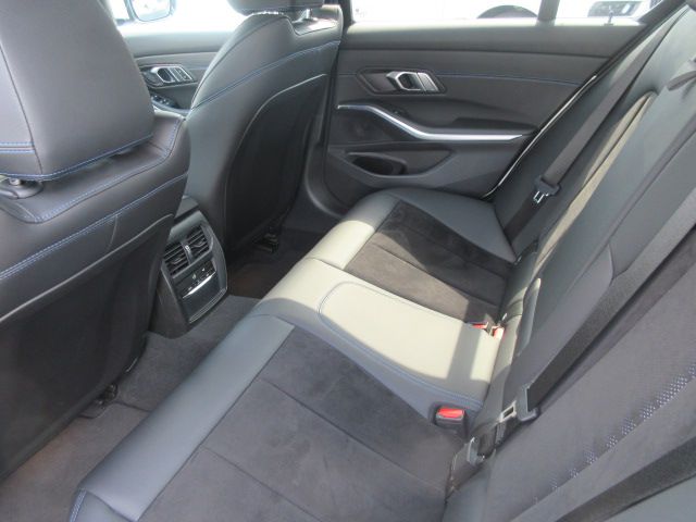 G20 318i Saloon RHD MX