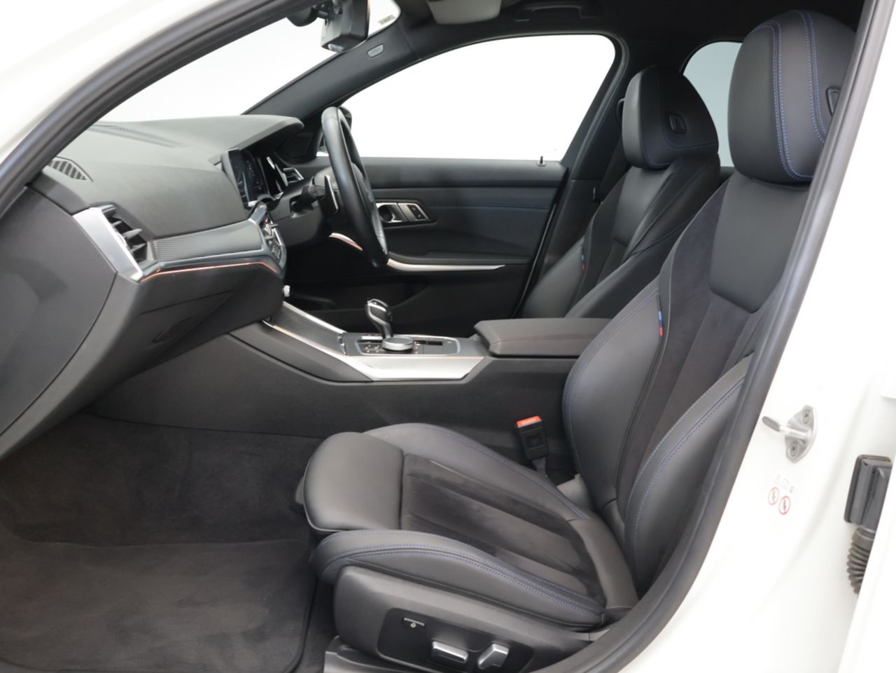 G21 318i Touring