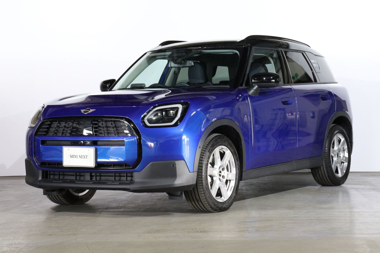 THE NEW MINI COUNTRYMAN D