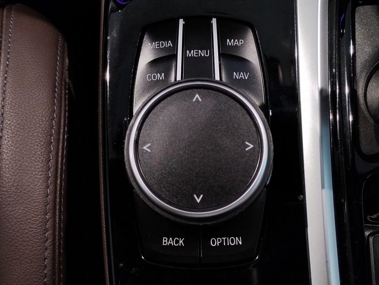 X4 M40i RHD