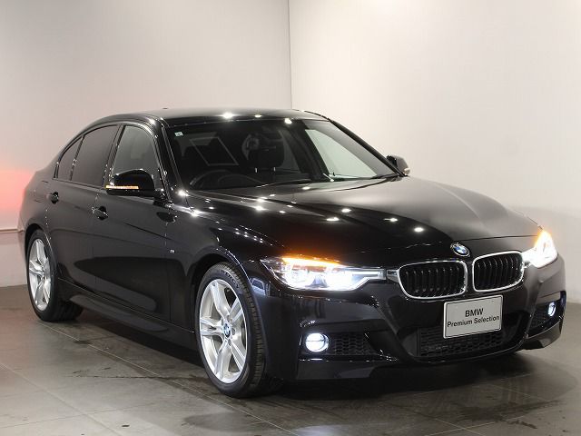 318I SEDAN RHD