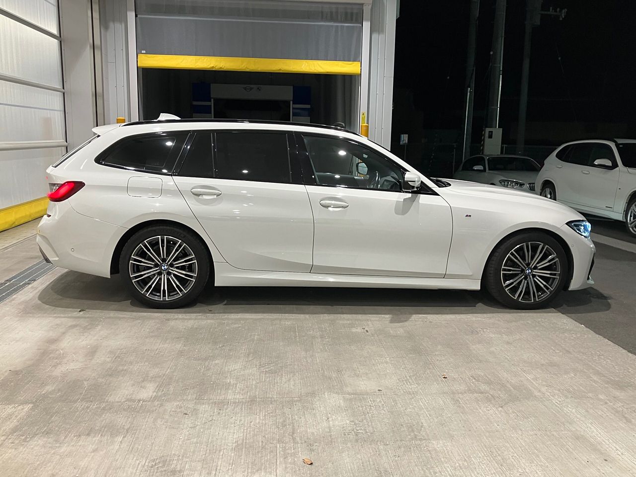 G21 320d xDrive Touring RHD