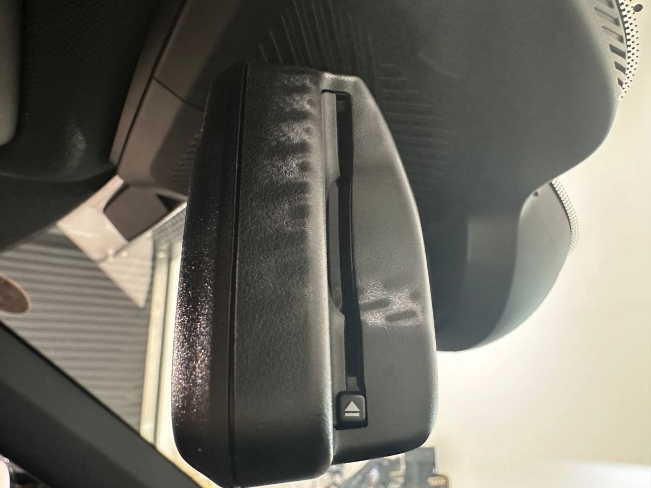 J01 MINI John Cooper Works Electric