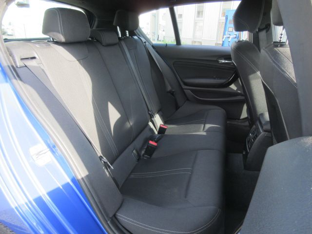 118D 5DOOR RHD