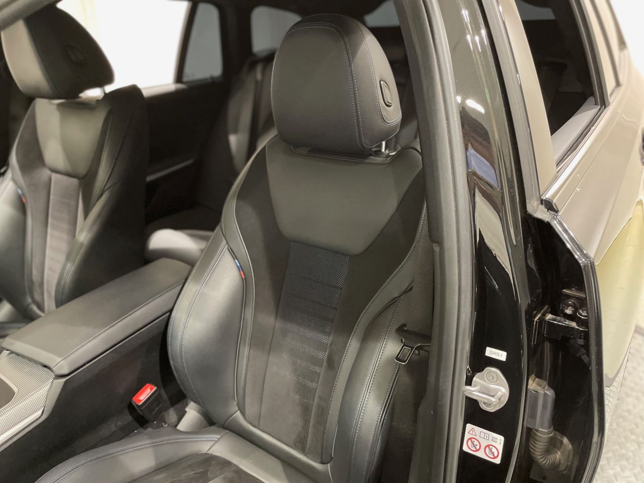 G21 318i Touring