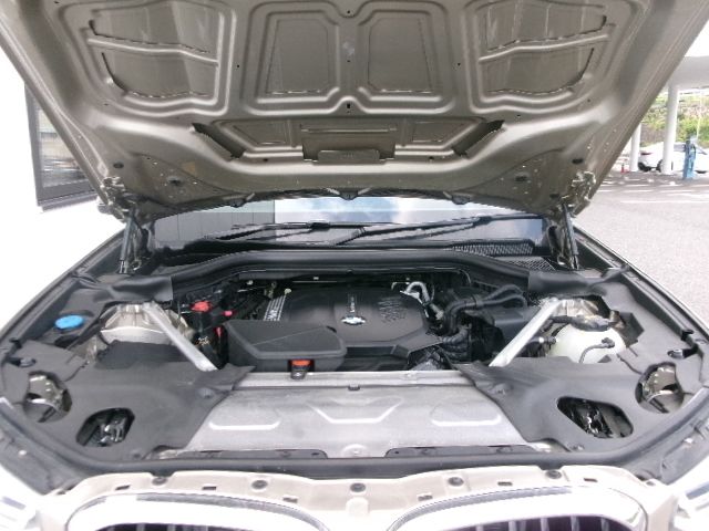 X4 xDrive20d RHD